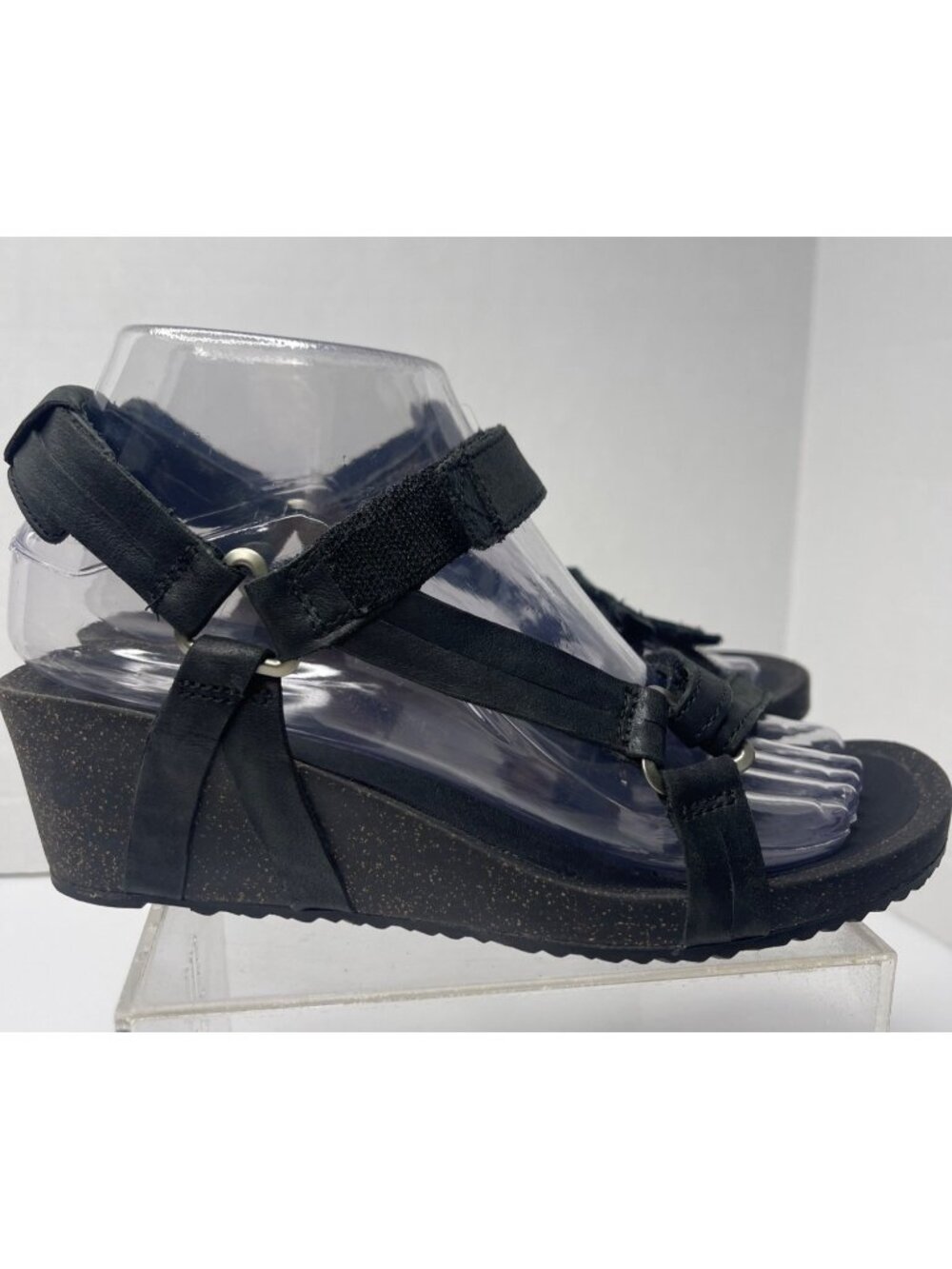 Teva Ysidro Universal Black Leather Wedge Womens Sandal 7.5 Casual Vacation